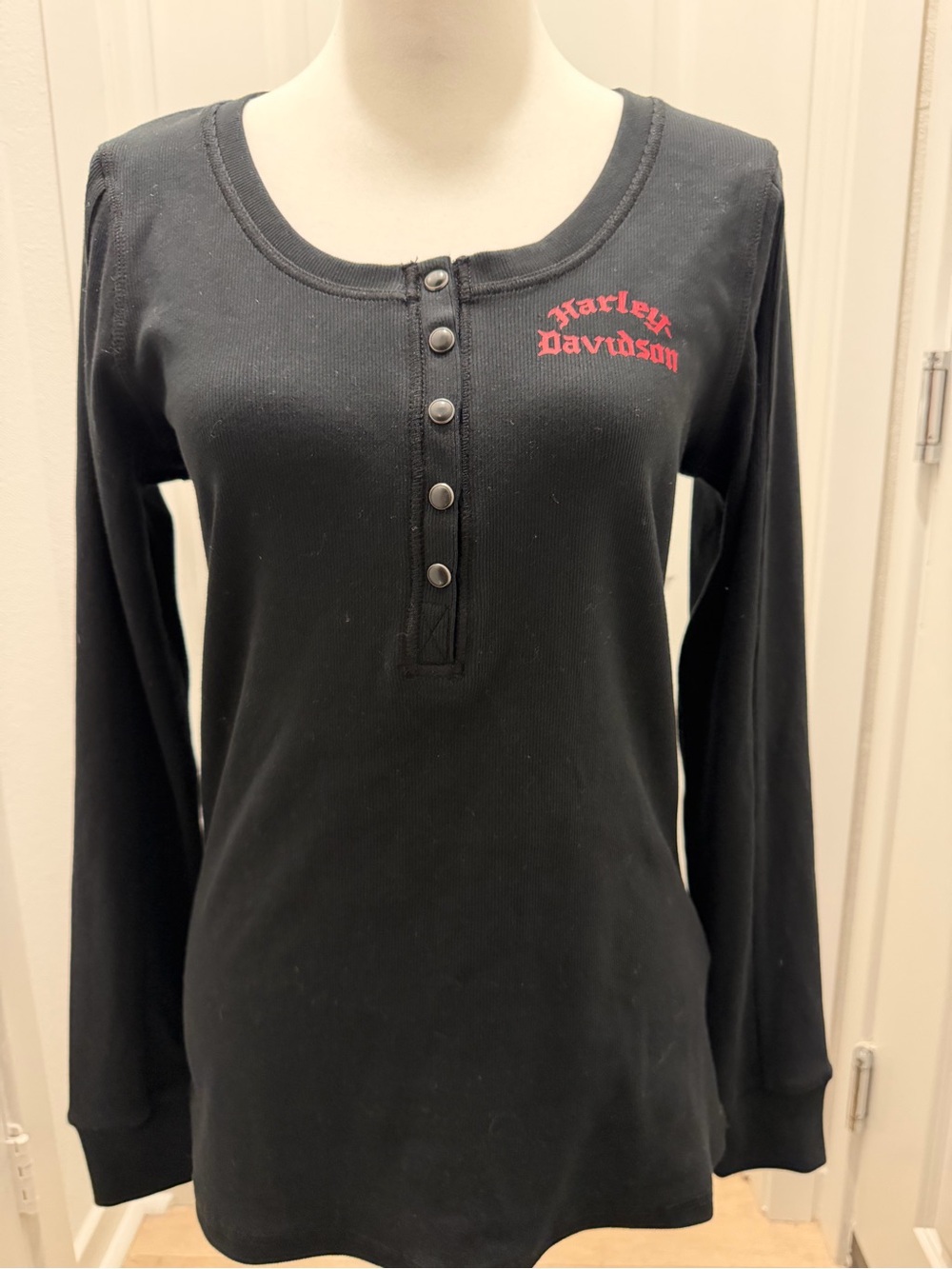 Harley-Davidson Women’s Black Long Sleeve Snap Henley Shirt Logo Size L